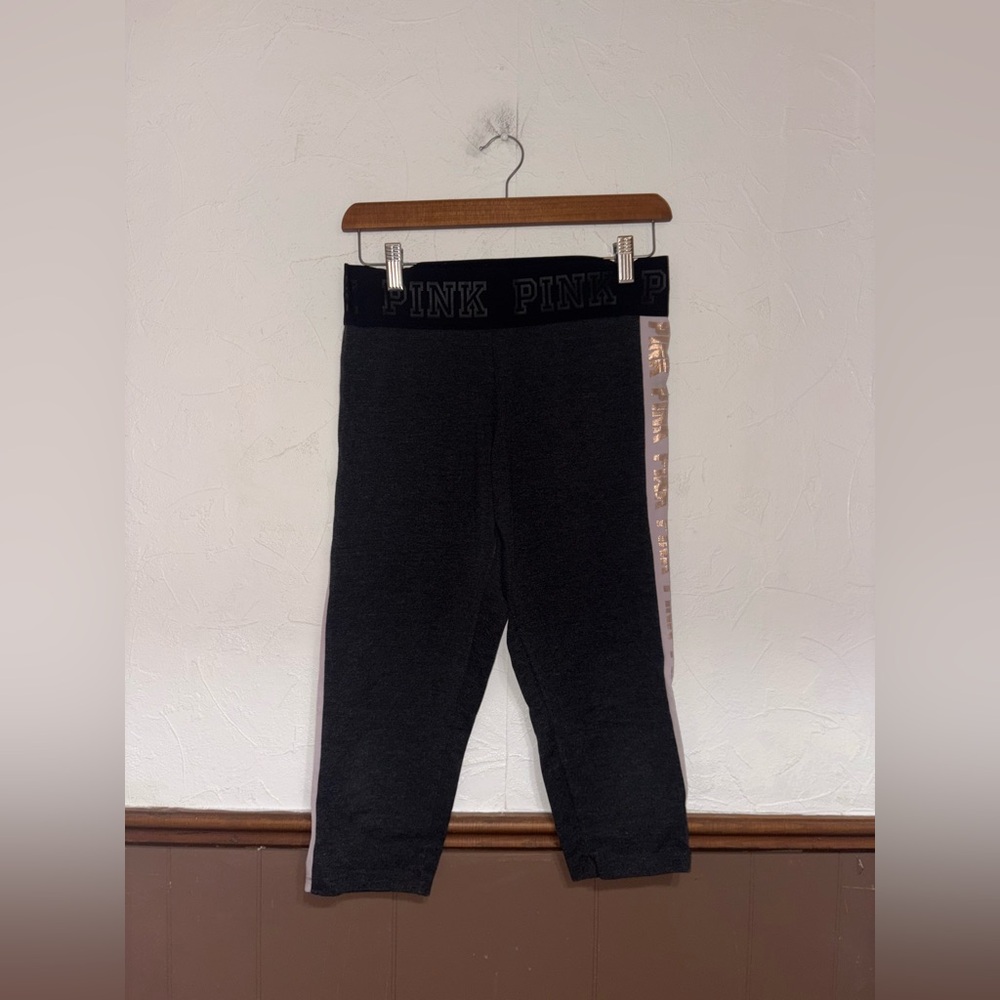 PINK Gray Cropped Leggings